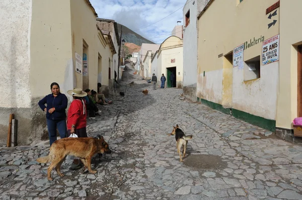 Aldeia indígena de Iruya na argentina andes — Fotografia de Stock