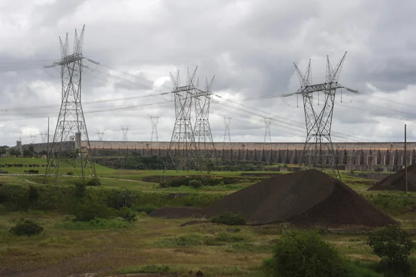 Το υδροηλεκτρικό φράγμα του itaipu — Φωτογραφία Αρχείου