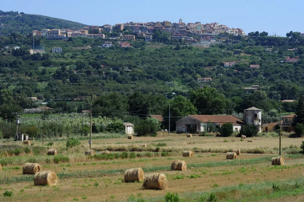 Byn av capoliveri på ön elba — Stockfoto