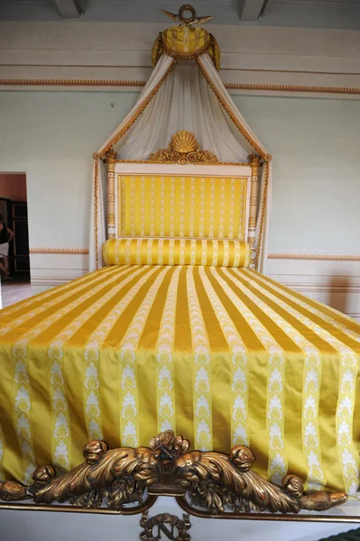 床上的拿破仑在费拉约港，厄尔巴岛 — 图库照片