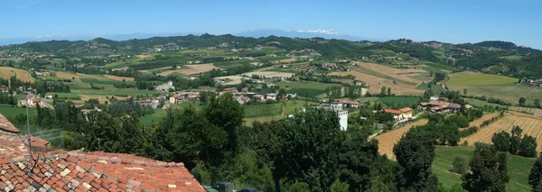 Panorama of Moncalvo — Stock Photo, Image