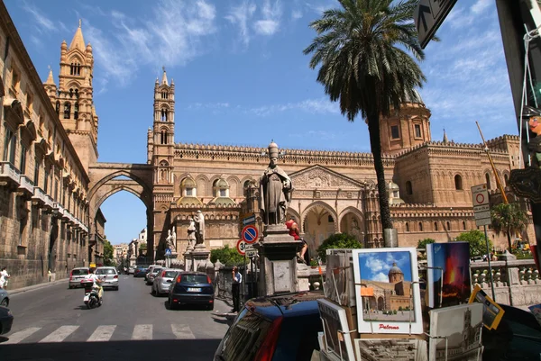 Palermo Sicilya üzerinde katedral — Stok fotoğraf