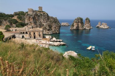 Scopello Sicilya üzerinde sahil