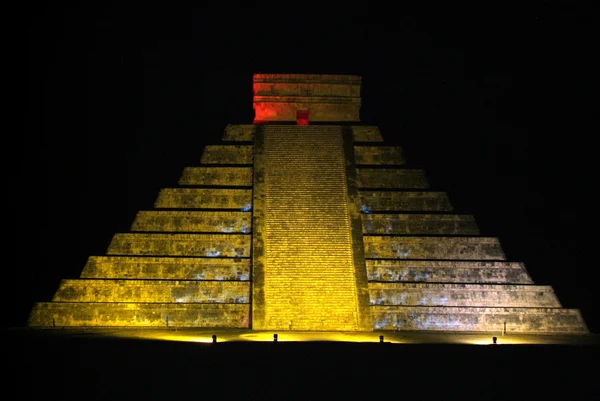 Archeologicznym chichen itza — Zdjęcie stockowe