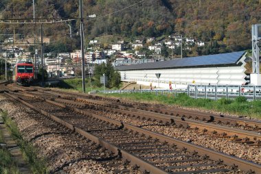 güneş panelleri implant üzerine Güney İsviçre