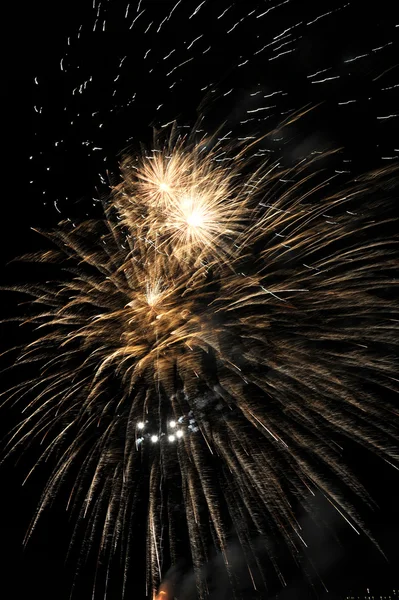 Fuegos artificiales sobre el lago Ginebra —  Fotos de Stock