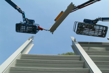 phonic engellerin karayolu üzerinde bina