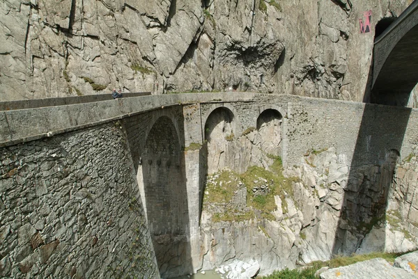 Puente del Diablo en los Alpes Suizos —  Fotos de Stock