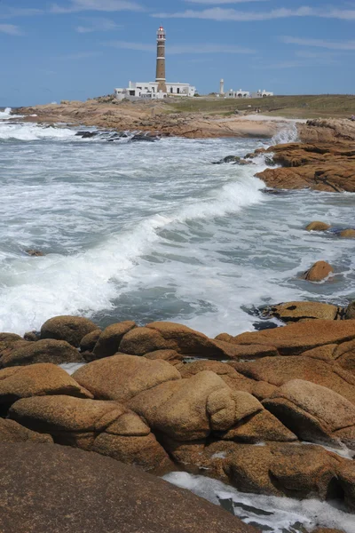 Faro de Cabo Polonio en la costa uruguaya — Foto de Stock