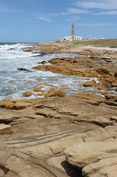 Faro de Cabo Polonio en la costa uruguaya — Foto de Stock