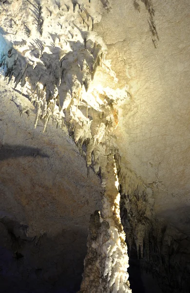 Jeskyně tham kong lo na laos — Stock fotografie