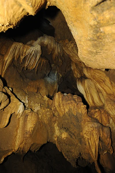 La grotta di Pa Pong vicino a Vang Vieng sul Laos — Foto Stock