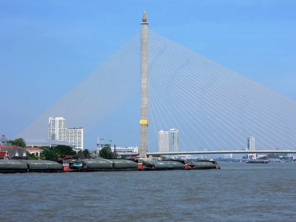 Rio Chao Phraya em Banguecoque na Tailândia — Fotografia de Stock