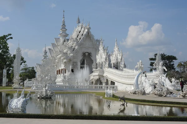 Der Tempel von wat rong khun in chiang rai auf thailand — Stockfoto