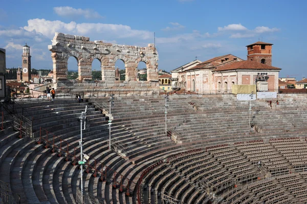 Римская арена Вероны в Италии — стоковое фото