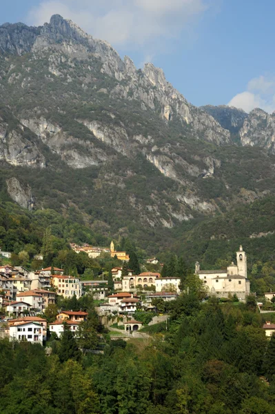 The villages of Puria and Dasio at Valsolda on Italy — Stock Photo, Image