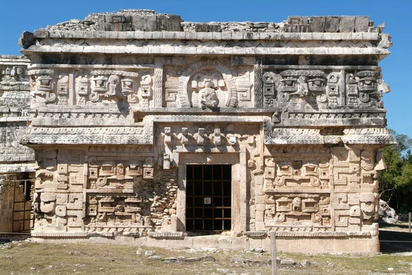 Mayan pyramid, Chichen-Itza, Mexico — Stock Photo, Image