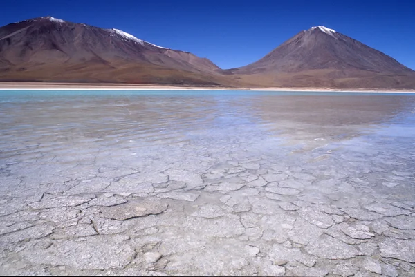 Krajobraz naturalny, piękny widok na góry Bolivia — Zdjęcie stockowe