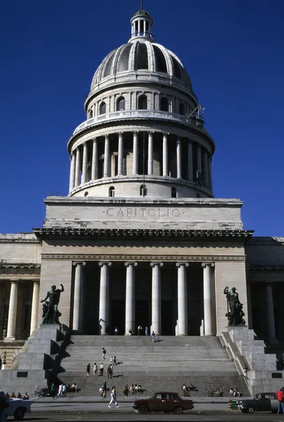 El Capitolio — Stockfoto
