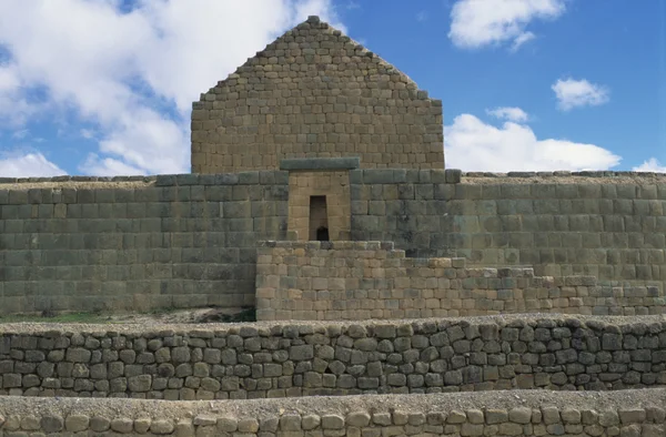 Ruïnes van het fort in ingapirca in ecuador — Stockfoto