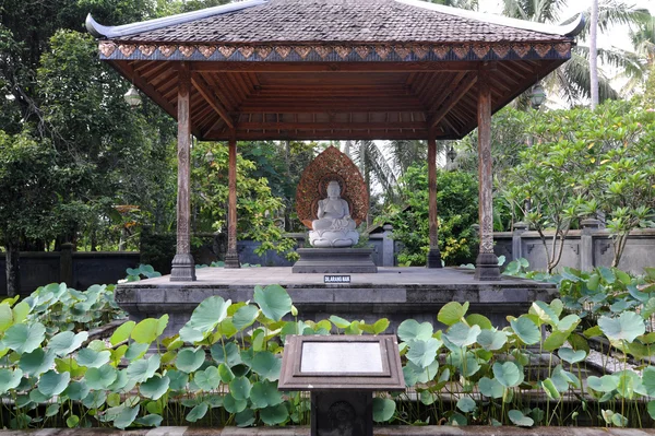 Buddah-Denkmal — Stockfoto