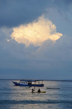 geleneksel uzun boat.indonesia,bali
