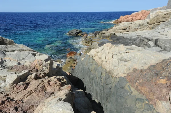 La costa de Arbatax en la isla de Cerdeña, Italia —  Fotos de Stock