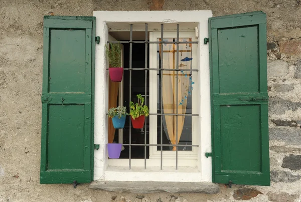 Window with herbs on Lake Maggiore, Italy — Stock Photo, Image