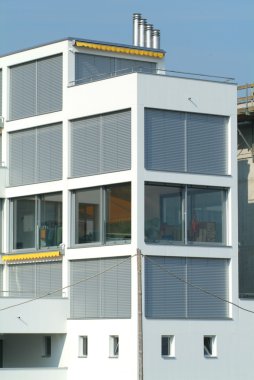 yeni modern buildind