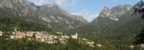 The villages of Puria and Dasio on Valsolda, Italy — Stock Photo, Image
