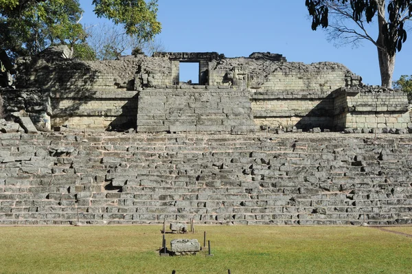Mystérieuses ruines mayas — Photo