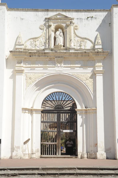 Entrée des ruines — Photo