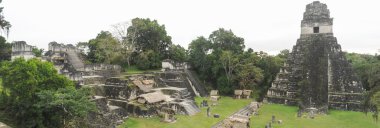 tikal Harabeleri Maya