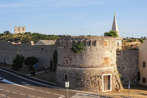 Slottet och staden väggarna i senj — Stockfoto