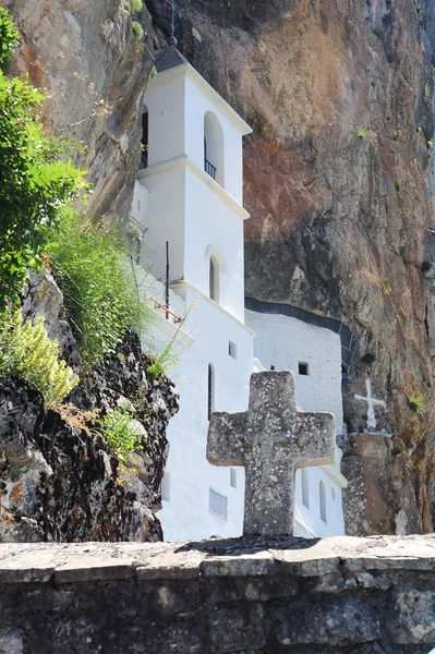 Monastero di Ostrog vicino a Danilovgrad — Foto Stock