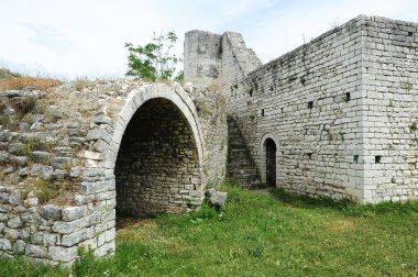 kale ve kale kala, berat