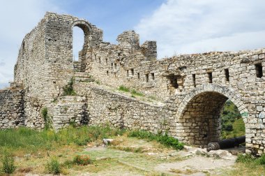 kale ve kale kala, berat