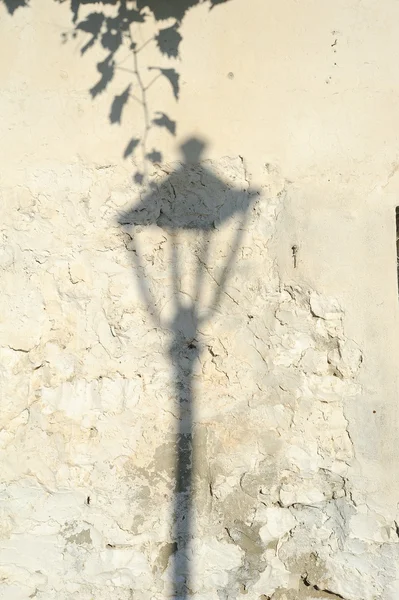 Schatten auf einer Mauer an der Zitadelle von Kala at Berat — Stockfoto