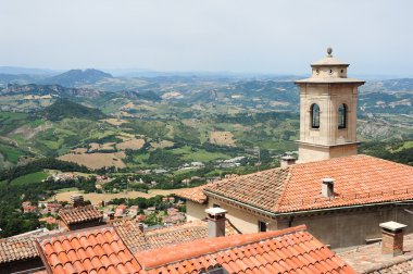 borgo maggiore itibariyle san marino üzerinden görünümü