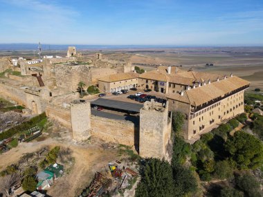 İspanya 'nın Endülüs kentindeki Carmona kasabasında insansız hava aracı görüntüsü