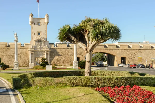 Puertas Tierra Fästning Gate Cadiz Spanien — Stockfoto