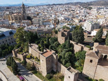 İspanya 'daki Malaga şehir merkezinde insansız hava aracı görüntüsü