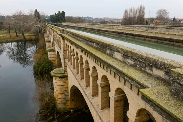 Ponte Canal Sobre Rio Orbe Beziers França — Fotografia de Stock