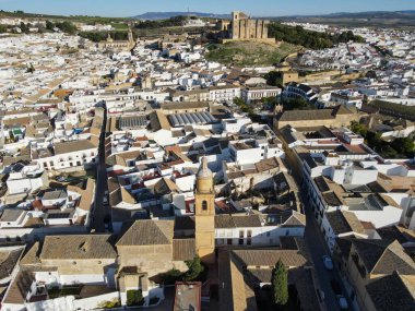İspanya 'nın Endülüs kentindeki Osuna kasabasında insansız hava aracı görüntüsü