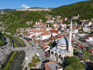 Kosova konulu Prizren kasabasında insansız hava aracı görüşü