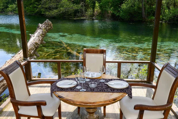 Restaurante Fuente Agua Dulce Saint Naum Macedonia — Foto de Stock