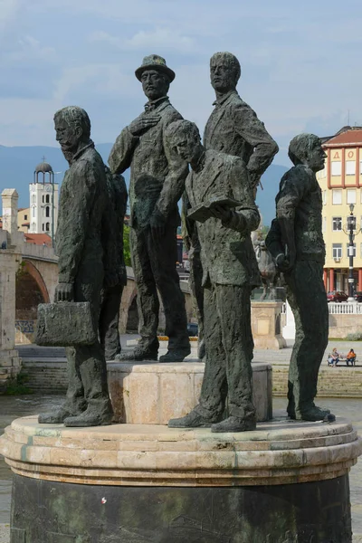 Skopje Macedônia Maio 2022 Estátuas Frente Museu Arqueológico Skopje Macedônia — Fotografia de Stock