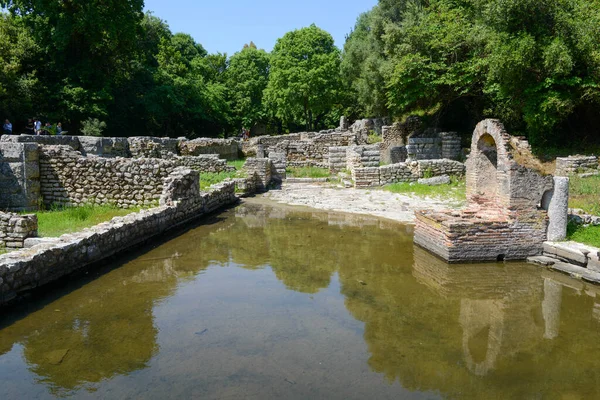 Arnavutluk 'taki Roma arkeoloji sahası Butrinto' ya bak