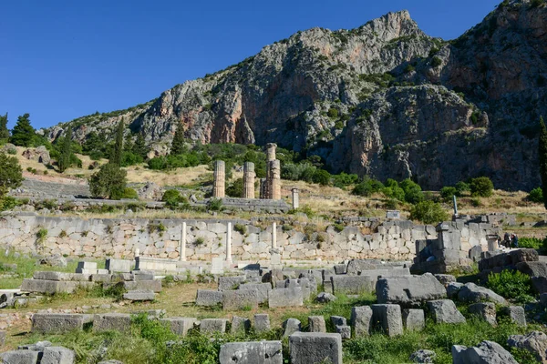 Θέα Στον Αρχαιολογικό Χώρο Της Δελφής Στην Ελλάδα — Φωτογραφία Αρχείου