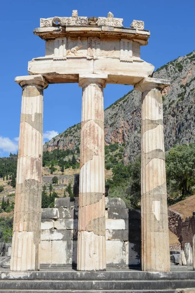 Yunanistan 'daki Delfi arkeoloji sahasına bak
